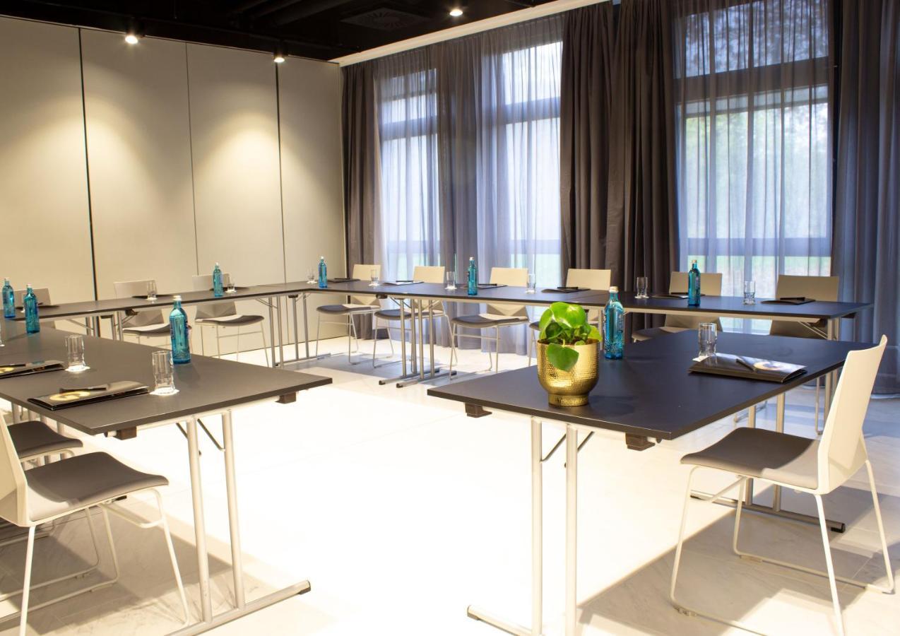 Ginn Hotel Berlin Potsdam Тельтов Экстерьер фото