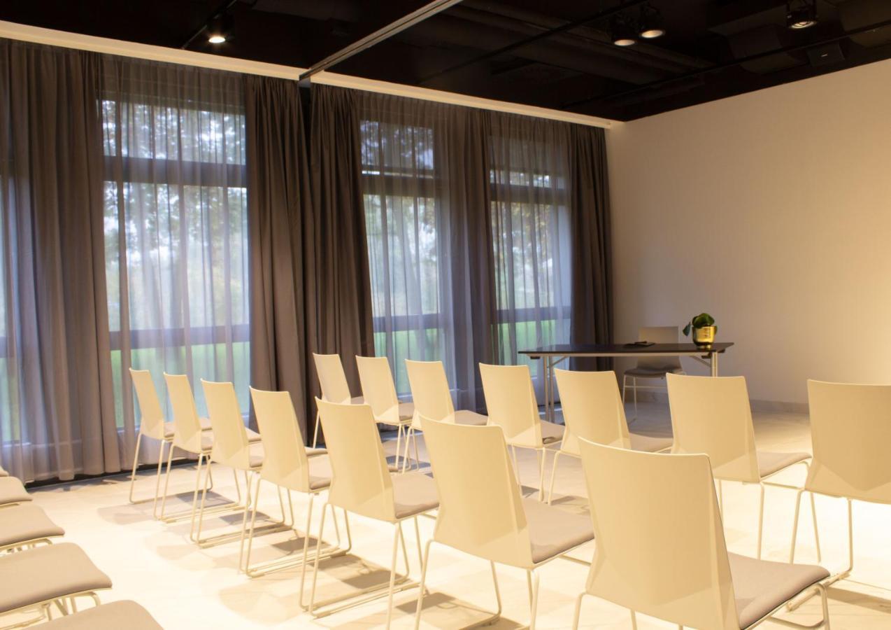 Ginn Hotel Berlin Potsdam Тельтов Экстерьер фото